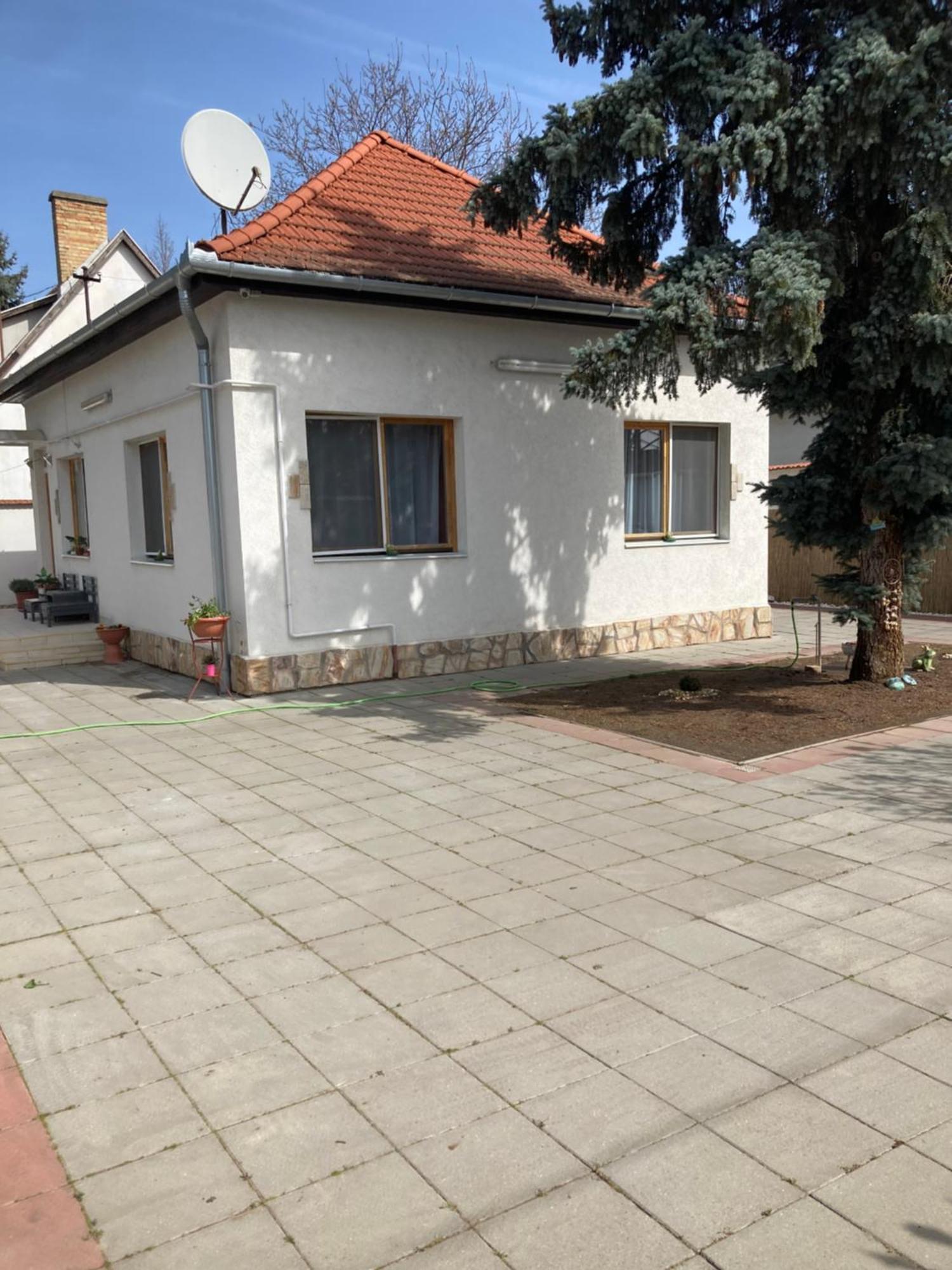 Tavaszpart Vendeghaz Lejlighed Szeged Eksteriør billede